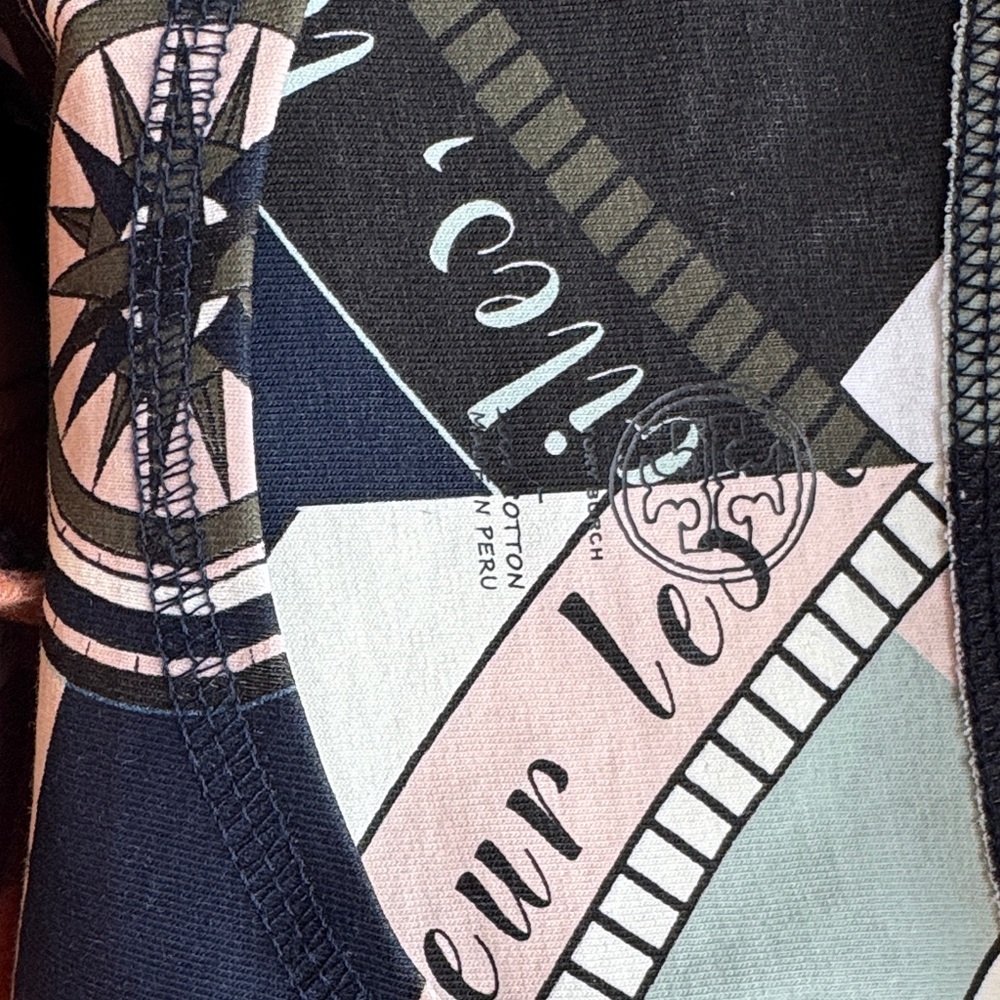 Tory Burch Black and White Compass Print Tee - Picture 3 of 3
